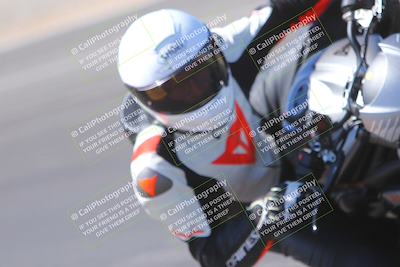 media/Sep-25-2023-Moto Forza (Mon) [[81ffa65e0a]]/B-C Group/Session 3 (Turn 16 Inside)/